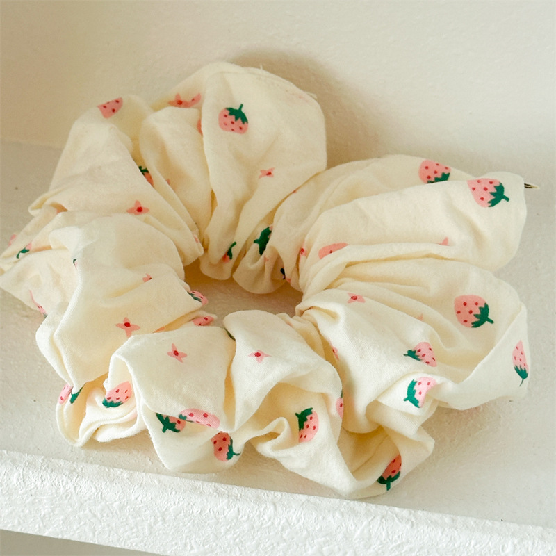 7g Weight Ponytail hair ring Hair Accessories Type 1 Piece Quantity Casual, Holiday Occasion Cloth Material Strawberry Pattern All Seasons Season Women's Gender Elegant, Sweet Style Elegant Sweet Women's Strawberry Cloth Ponytail Hair Ring 12