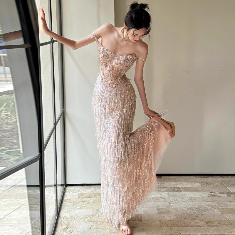 Evening Dress for Women with a High-End, Light Luxury, Niche, Heavily Crafted Tassel Design, Suitable for Engagement, Host, Wedding, Morning Robe, Toast, and Bride
