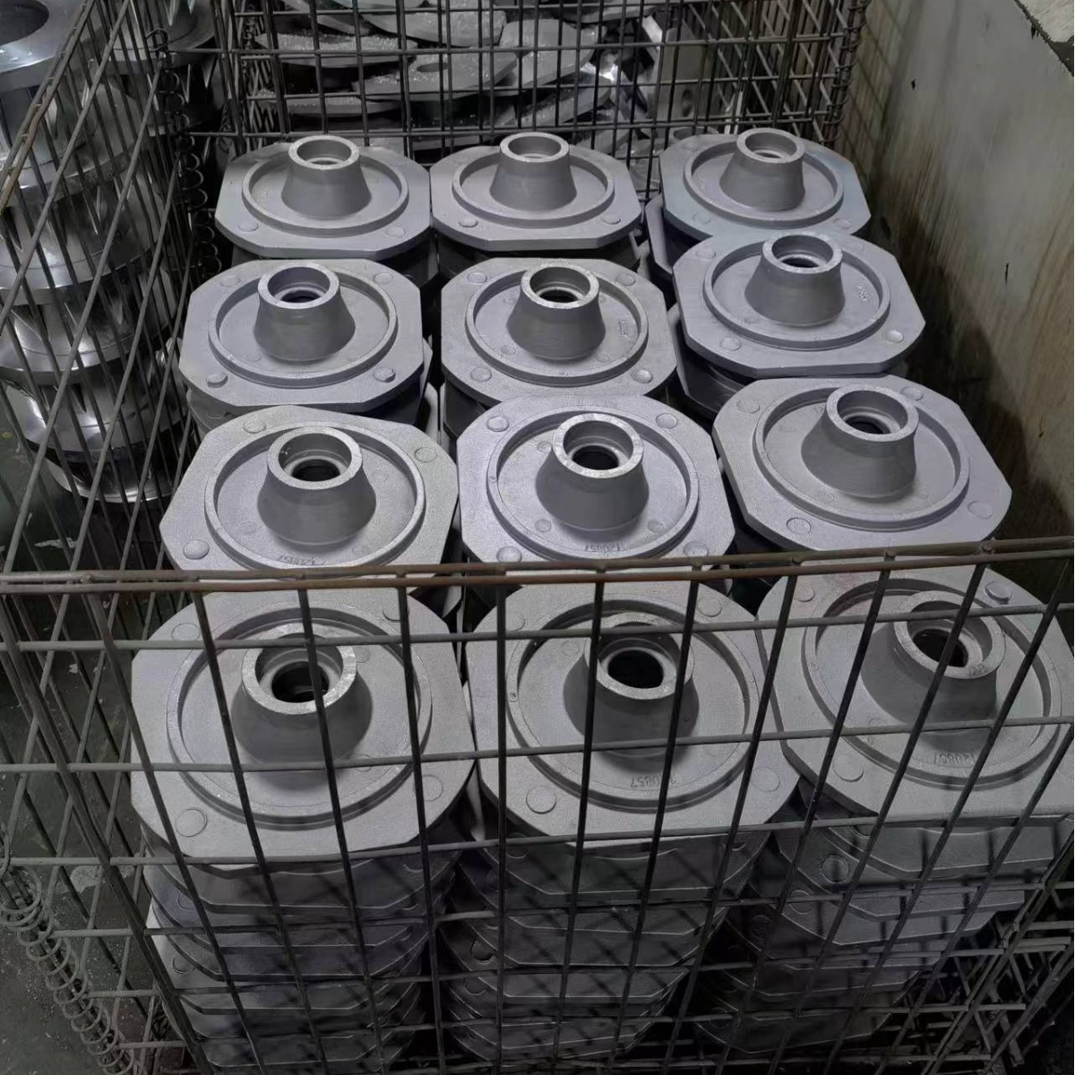 铝铸造工艺  重力铸造 铸铝件 提供覆膜砂工艺 来图来样均可