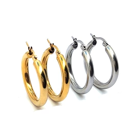 耳环;耳钉;手镯