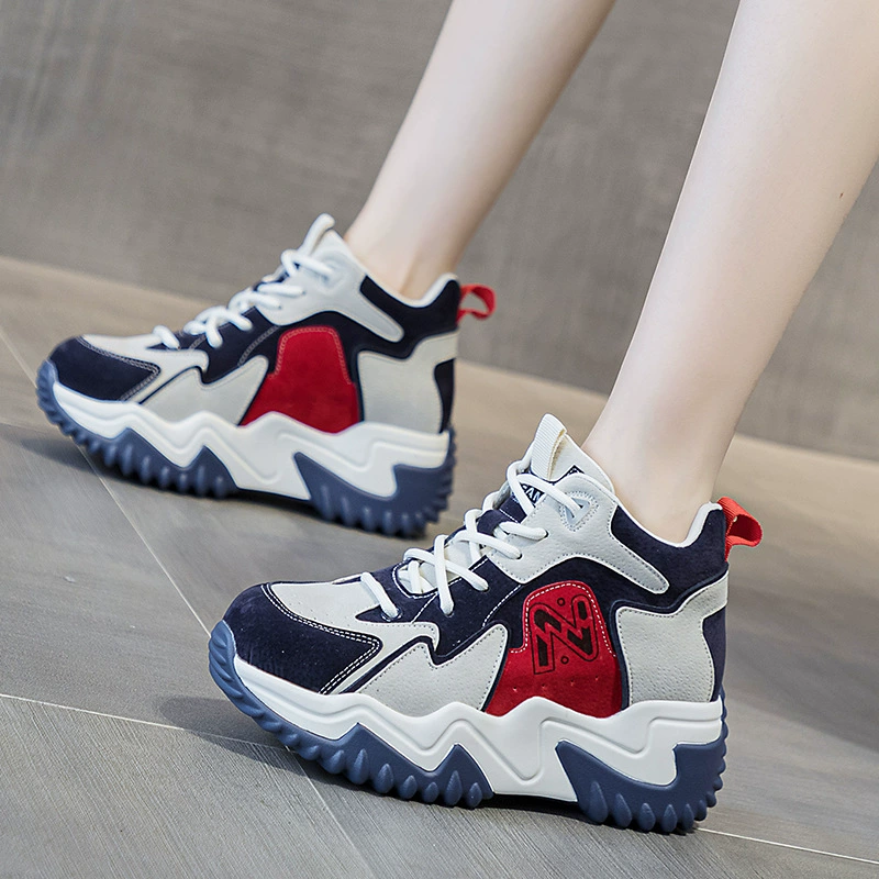 Женские кроссовки на платформе 2025: новые, трендовые, популярные в TikTok, универсальные, в корейском стиле, на толстой подошве, «dad shoes», для студентов