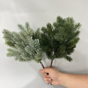 Manufacturer wholesales simulated plant large pine needles, various bunches of dogtail grass, floral garden decoration plastic flowers