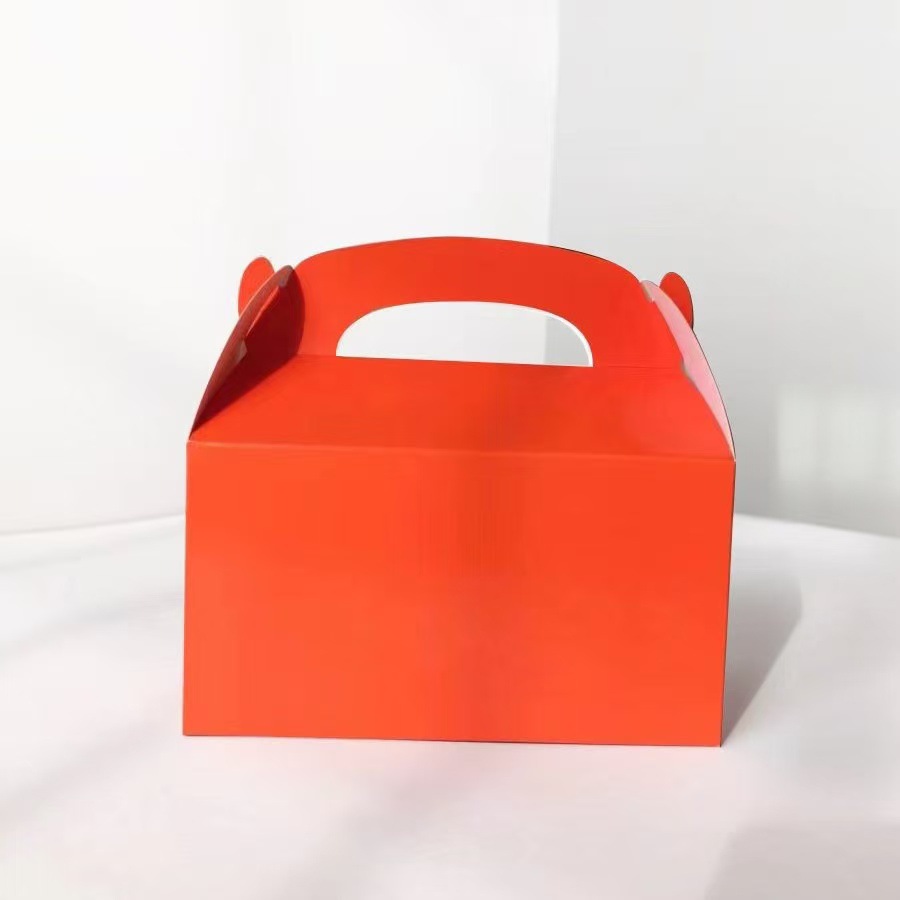 Explosiva transfronteriza al por mayor caja de dulces de cuerno multicolor caja de papel de embalaje de dulces de fiesta de vacaciones caja de embalaje portátil lisa