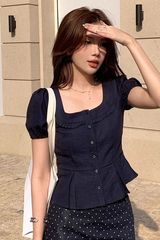 法式方领泡泡短袖衬衫女2025年新款夏季设计感小众修身短款上衣女