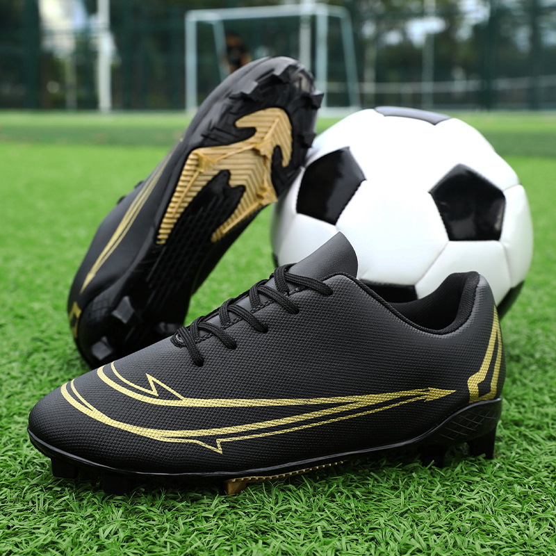 Baochuan nuevo anti-deslizante clavos zapatos de fútbol para niños zapatos de entrenamiento deportivo profesional de hombre zapatos deportivos juveniles bajos