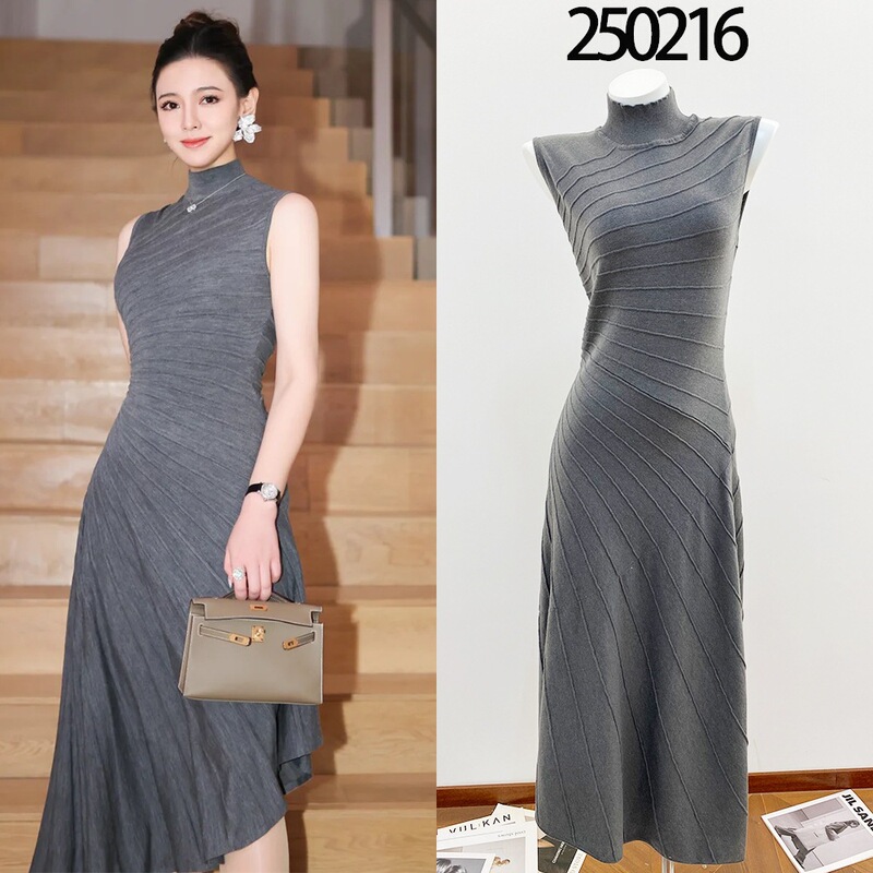 High-End Al Brand Paris Fashion 2025 Autumn/Winter New French Niche Minimalist Pleated Irregular Dress