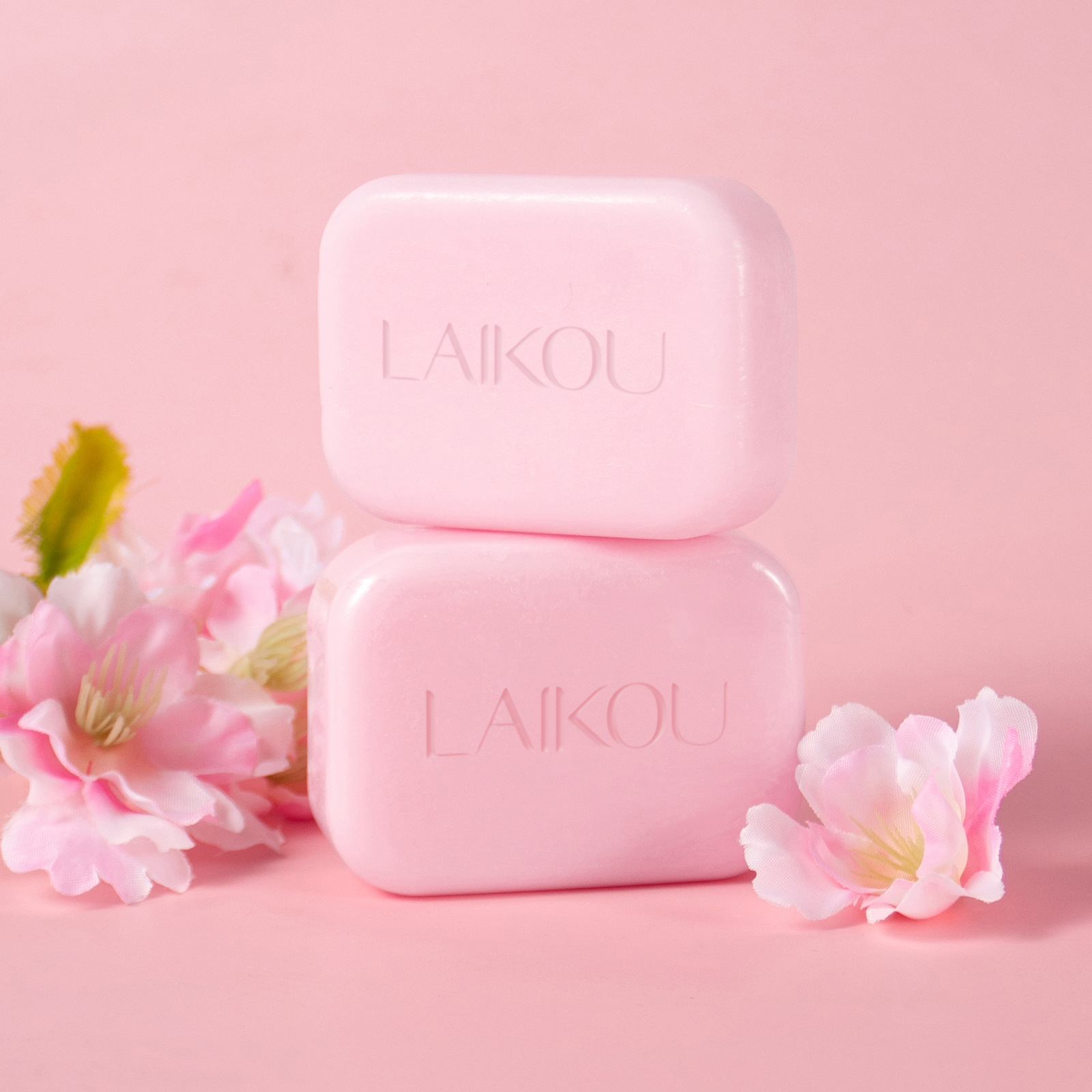 Cross-border Laicome Cherry Blossom Soap 90g for facial cleansing, body cleansing, care, hydrating, moisturizing and nourishing, one-stop delivery undefined