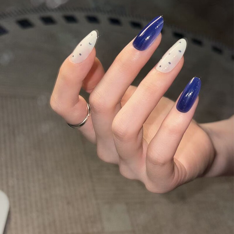Blue Holiday~Navy Blue and White French Polka Dot Short Press-On Nails Spring Simple Ins Style Whitening Fake Nails Blue Holiday~Navy Blue and White French Polka Dot Short Press-On Nails Spring Simple Ins Style Whitening Fake Nails