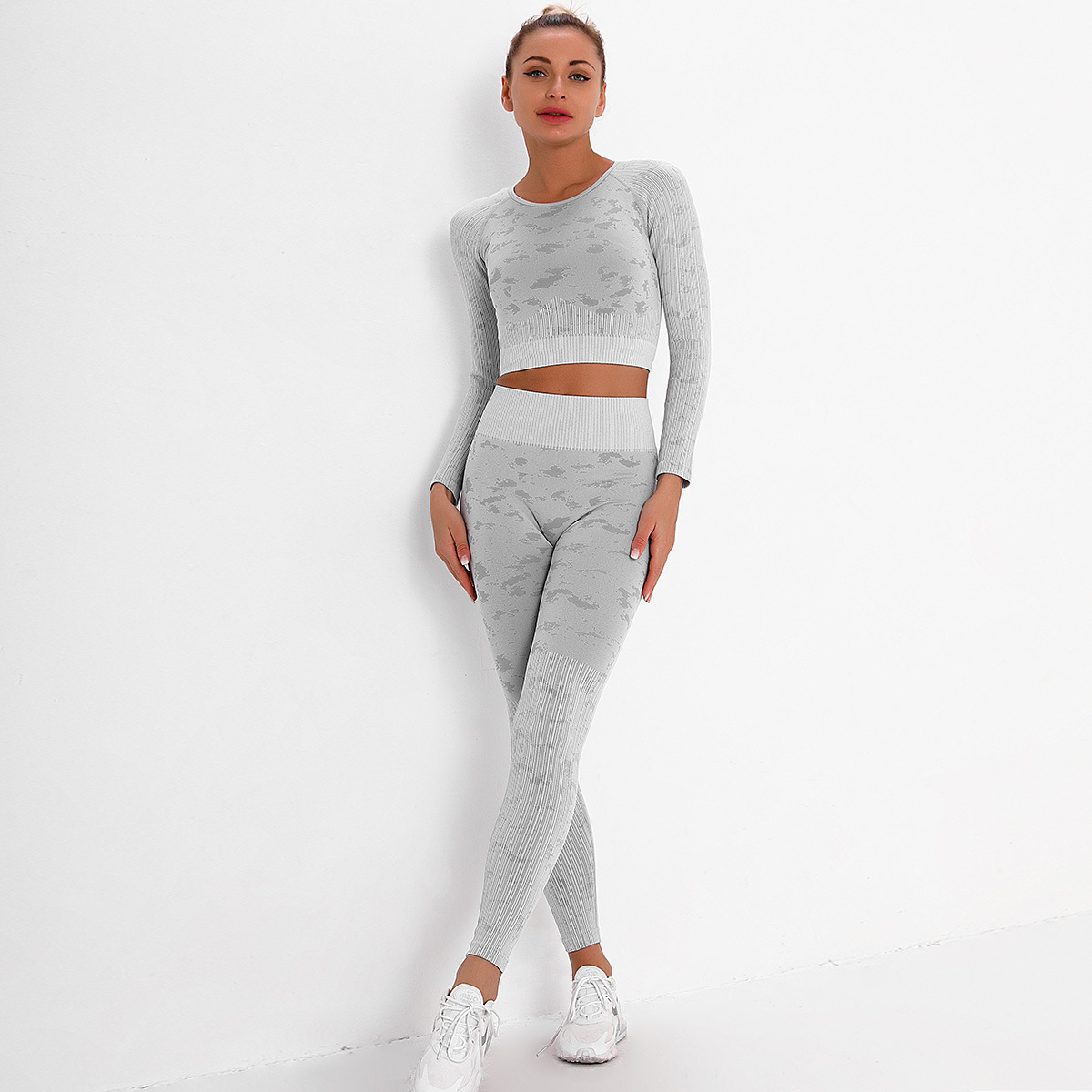 seamless knitted camouflage jacquardlong sleeve striped trousers yoga suit NSNS10668