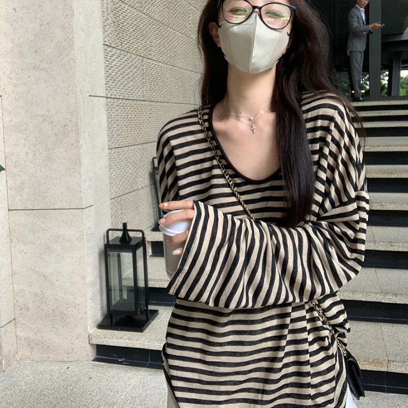 慵懒风条纹V领长袖防晒T恤女2025秋季薄款中长款宽松罩衫外搭上衣|undefined