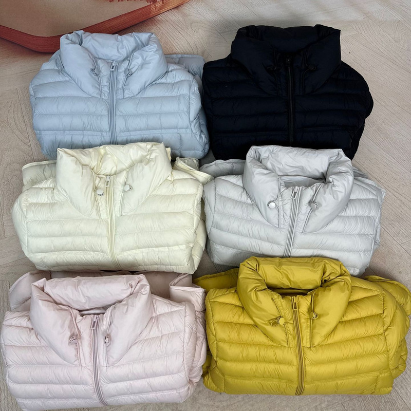 Pinglehu's popular short-style, stand-up collar down jacket for women, 2026 winter new collection, lightweight and warm, filled with 95% white duck down Pinglehu's popular short-style, stand-up collar down jacket for women, 2026 winter new collection, lightweight and warm, filled with 95% white duck down
