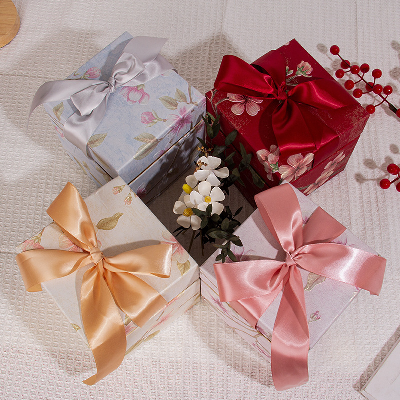 2025 新中国風の結婚式のキャンディーボックス婚約ギフトギフトボックス口紅包装箱ホリデー誕生日ギフトボックス|undefined