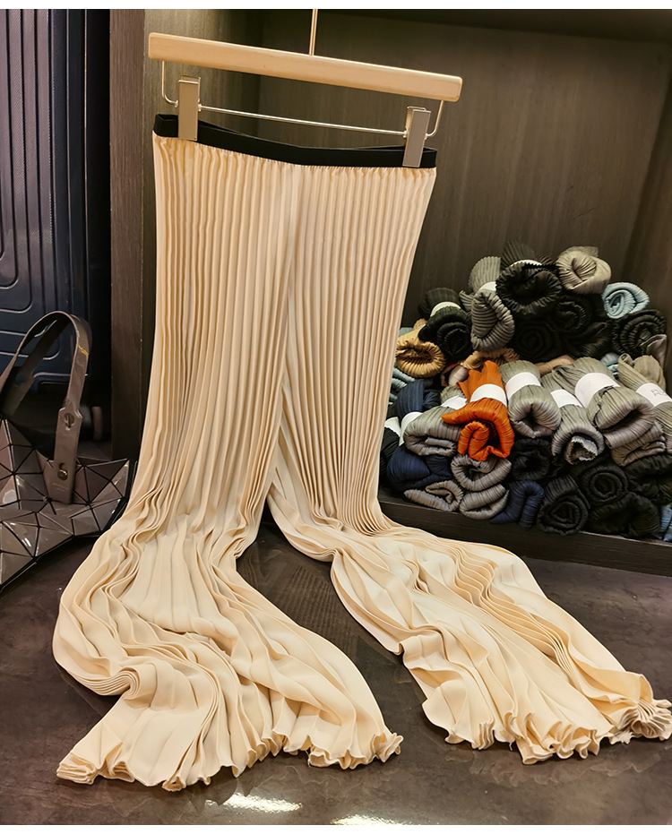 Quần culottes nữ ống rộng cạp cao, chất liệu mỏng nhẹ, phong cách xếp ly phối màu, form suông rộng thoải mái — màu đen, màu trắng, màu xanh đậm, xanh lá cây chi tiết 15