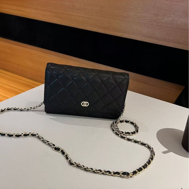 New Style Caviar Leather Small Chanel-Style Quilted Chain Women's Wallet Versatile Fashion Crossbody Phone Bag Small Square Bag
