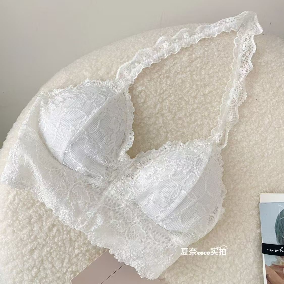 여름 얇은 작은 가슴 소녀를위한 프렌치 화이트 홀터넥 레이스 이너 브라 순수한 욕망 가슴 감싸는 아름다운 백 조끼 스타일 브라