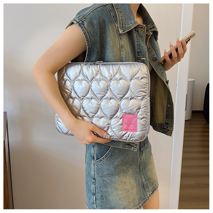 Cross-border South Korea cute love embroidery ipad tablet bag ins11/13/15 inch notebook storage bag