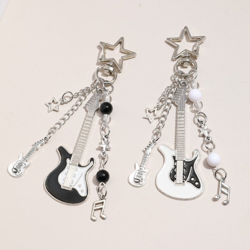 Y2K Trendy Fashion Music Festival Series Chain Electric Guitar Piano Keys Heart Photo Box DIY Keychain Bag Pendant