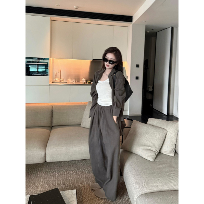 Superniniyy Qingwu & Ramie Set: Lazy and Loose-Fitting Slimming Shirt with Slits and Drawstring Wide-Leg Pants for Summer