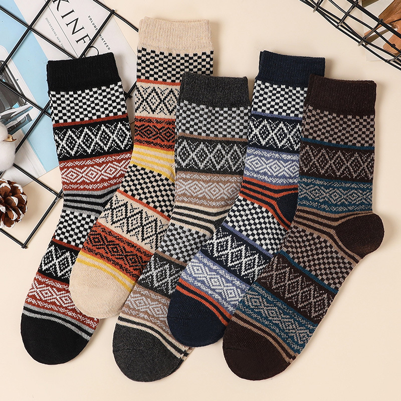 Support generation socks men's mid-tube autumn and winter cotton socks thickened warm rhombus ethnic style Japanese deodorant sweat absorption Support generation socks men's mid-tube autumn and winter cotton socks thickened warm rhombus ethnic style Japanese deodorant sweat absorption