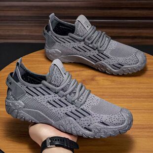 ��Ь�����¿�͸�����eЬ��ʿ�W����Ь����һ�_���\��Ь���п�