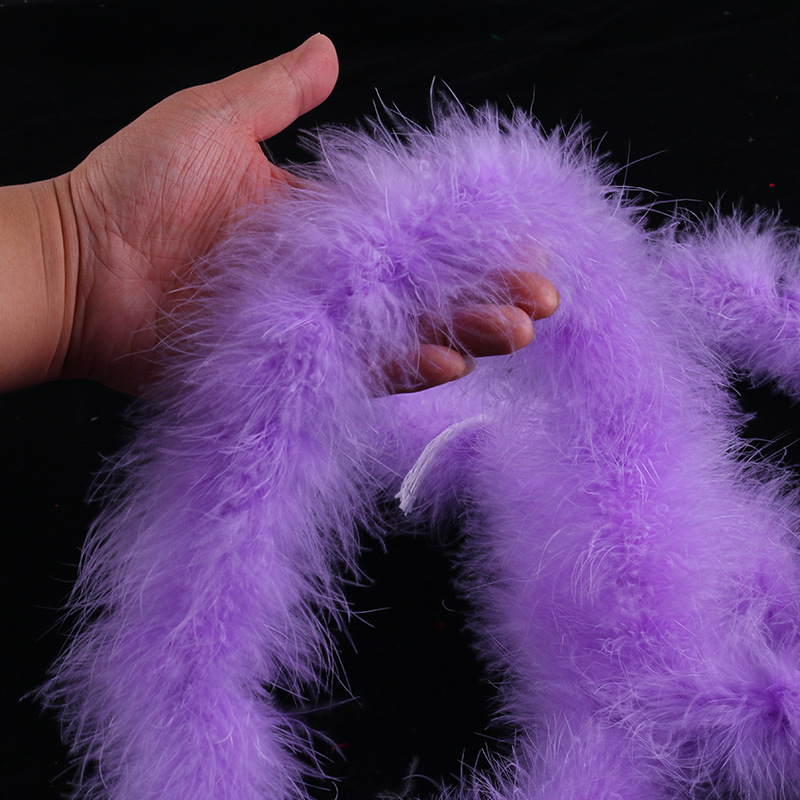 연보라색 2m 털이 조금 빠질 수 있으니 촬영시 주의하시기 바랍니다.