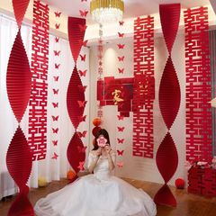 結婚式の部屋のレイアウト滝折り紙ラテアートセット結婚式新郎新婦リビングルーム長いストリップハッピーワードウェディング用品コレクション
