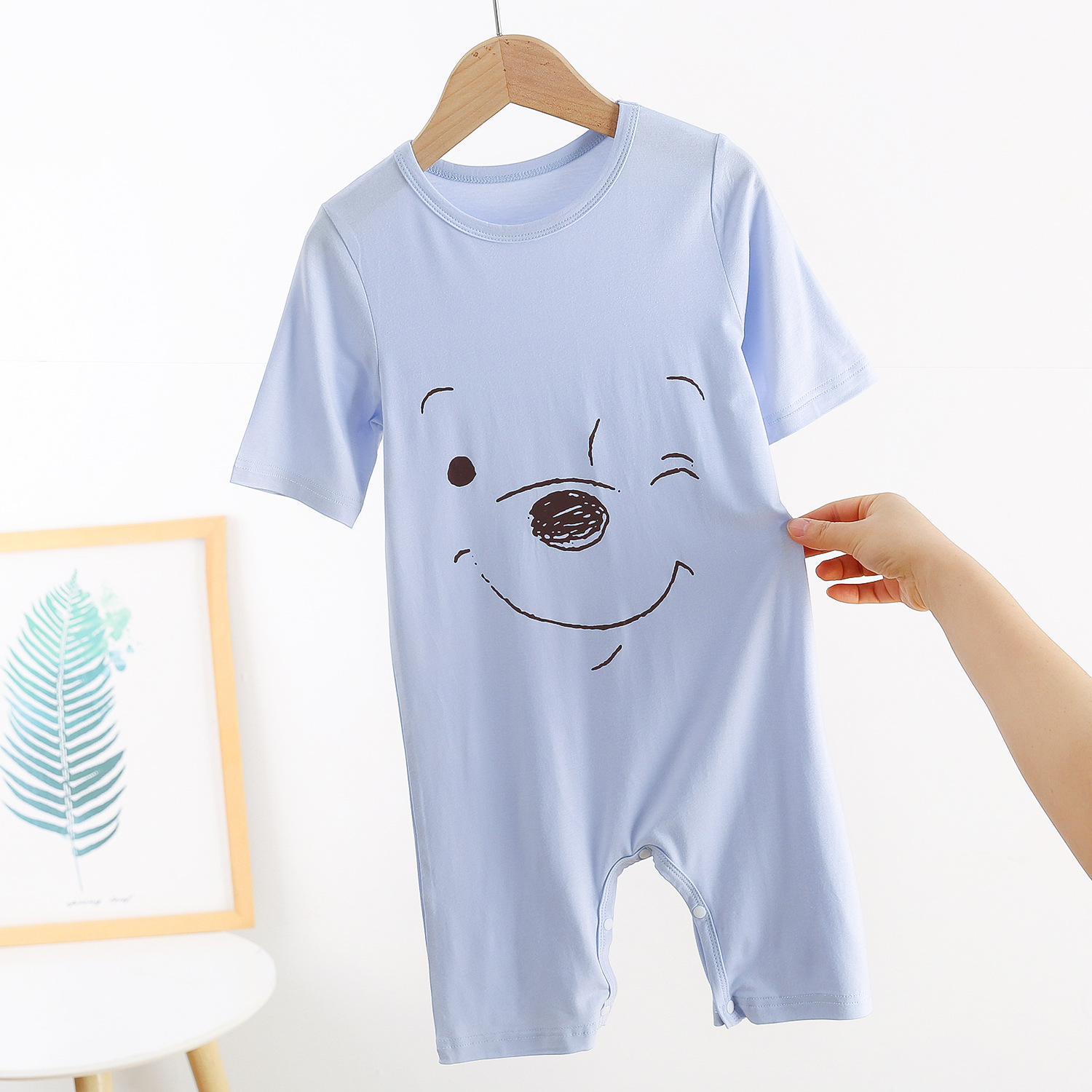 Short -sleeved blue