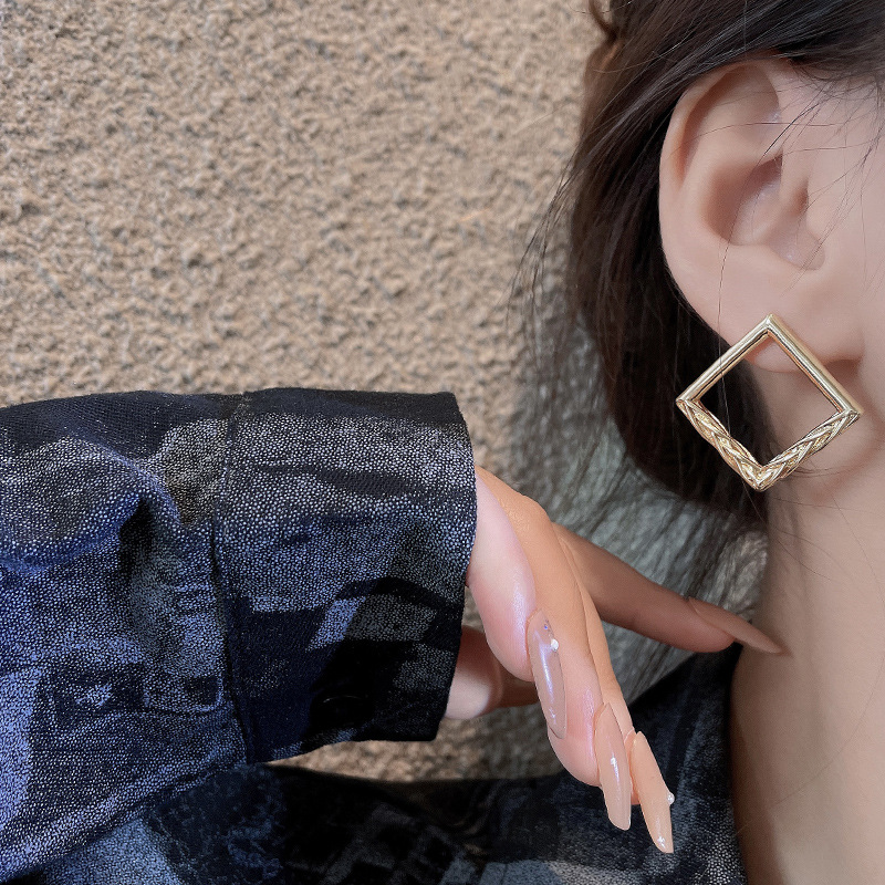Geometric square small design fashionable retro earrings