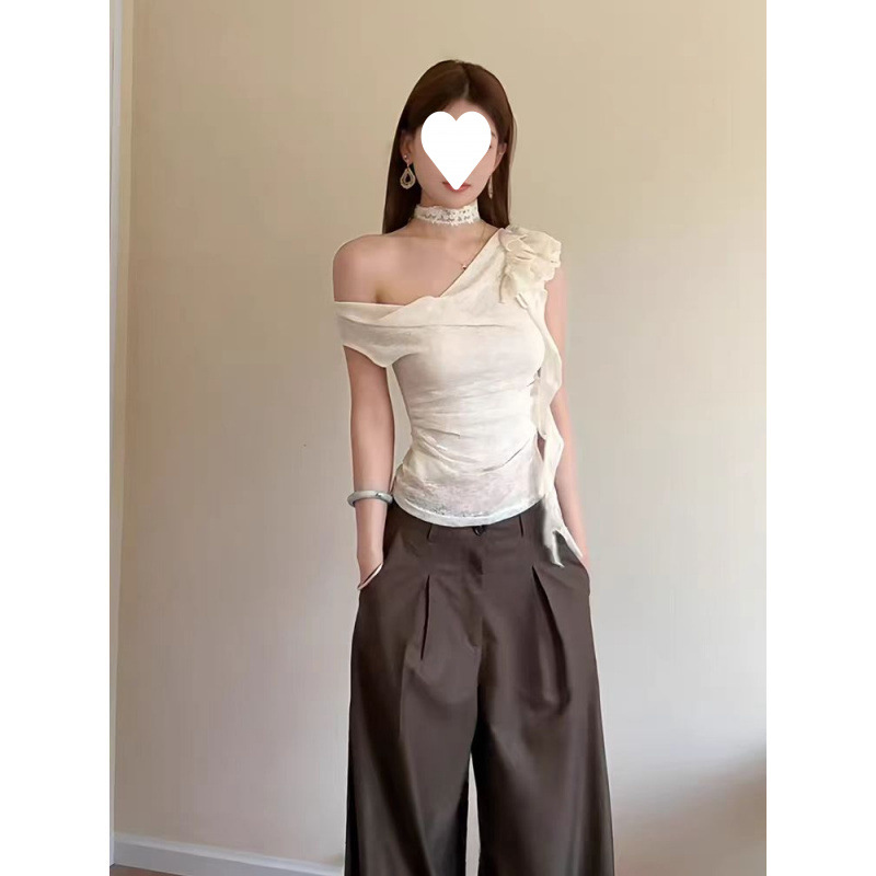 Factory Direct Sales Factory Wholesale Workmanship Ruffled Slanted Shoulder Short-Sleeved T-Shirt for Women Slimming Look Pure Sexy Hot Girl Slimming Look