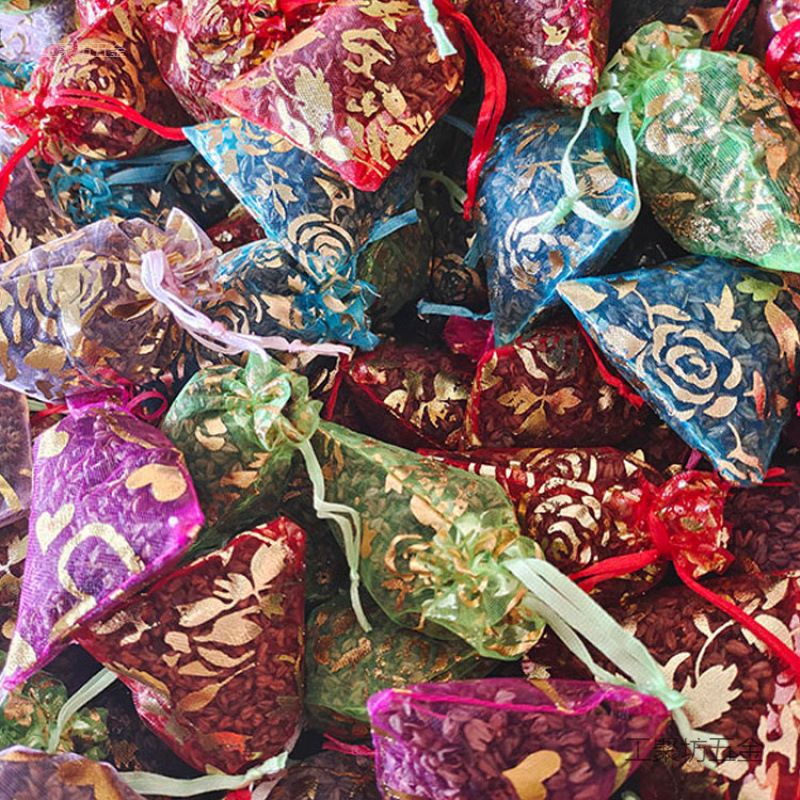 荞麦壳香包批发干花香囊袋纱袋加香跑江湖地摊云南香灵草