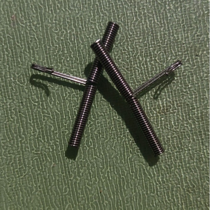 扭簧厂家银色不锈钢弹簧渔具弹簧钩橄榄弹簧加工304不锈钢