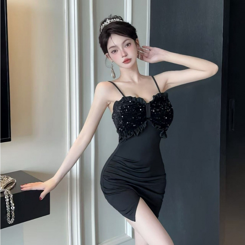 Nightclub Sexy Women's Clothing 9533 Low-Cut Sequin Splicing Suspender Dress Elegant Slim Asymmetrical Dress Skirt