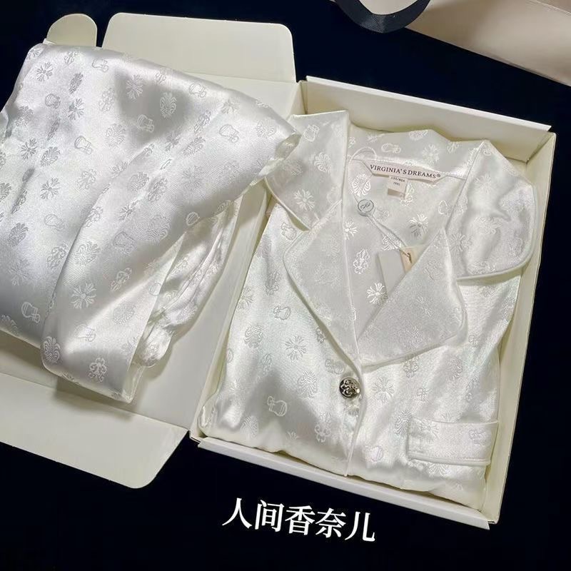 [더블 길이] 자카드 화이트 크로우 하트