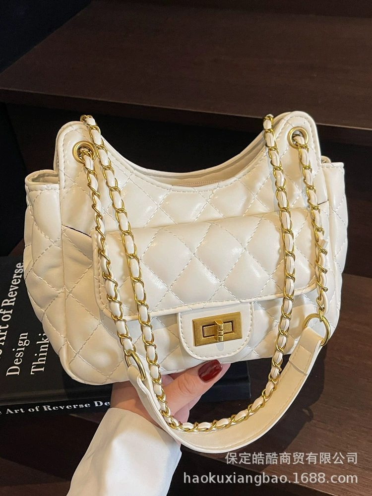 Летняя сумка через одно плечо, трендовая сумка на плечо, в стиле Chanel, сумка с цепочкой, городской стиль, интернет-звезда