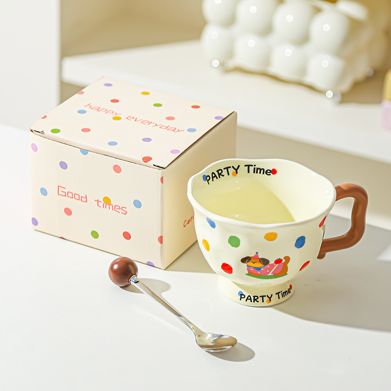 Taza de cerámica de moda creativa Regalo de oficina Taza para el hogar Taza de café Taza de agua Taza de desayuno Feliz cumpleaños