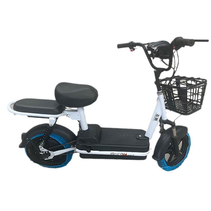 Nuevo automóvil eléctrico estándar nacional piezas de interceptación de comercio electrónico 99 nuevas tiendas físicas de automóviles eléctricos idénticas al manejo de inventario de automóviles de regalo