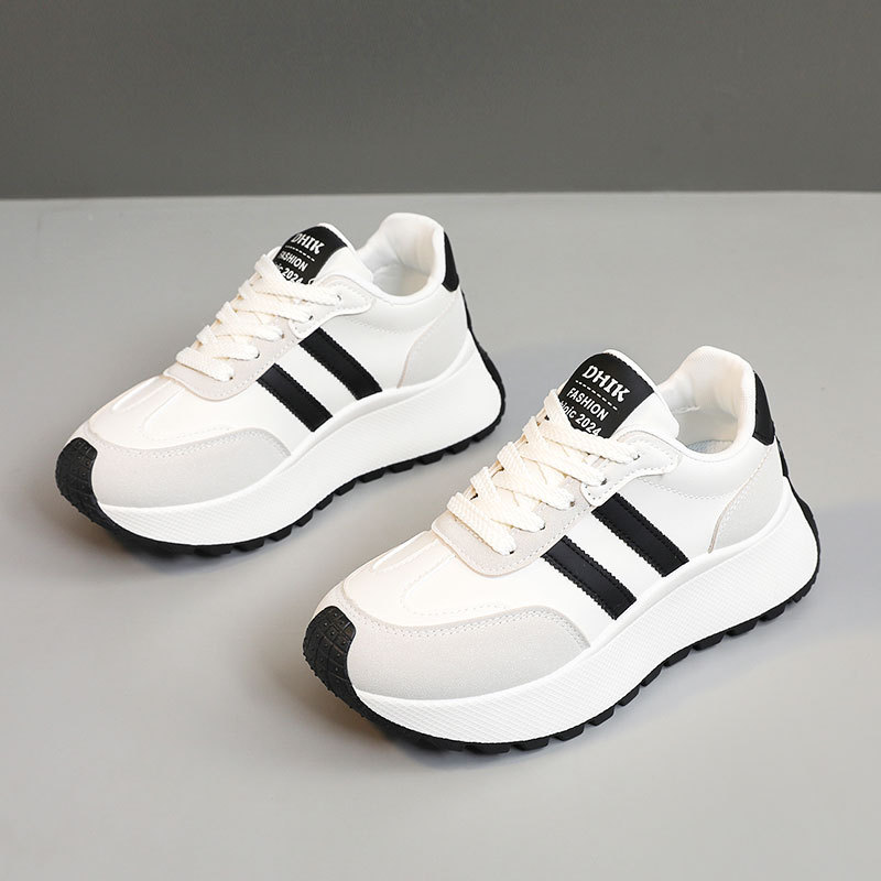 Bn007-1 New 2024 Summer and Autumn Thick-Soled Heightening Women's Shoes Casual Sneakers Leather Spliced ​​Sports Shoes for Students