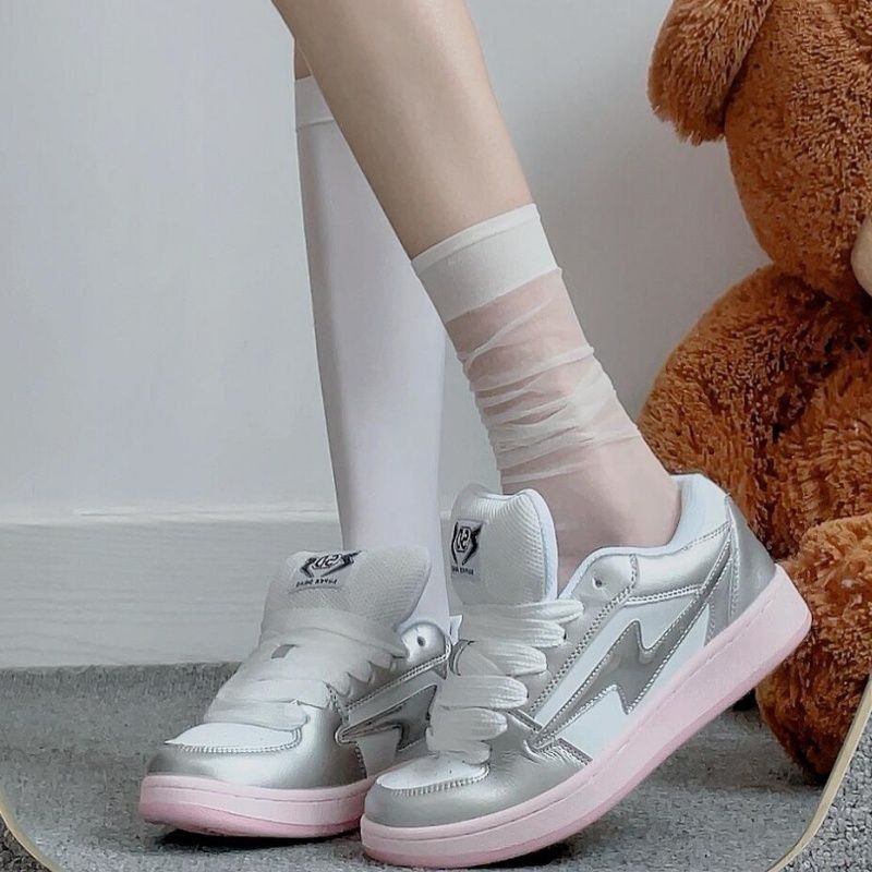 2025 relámpago nuevos zapatos de skate de moda de alto valor original zapatos de pan retro de nicho popular zapatos deportivos casuales