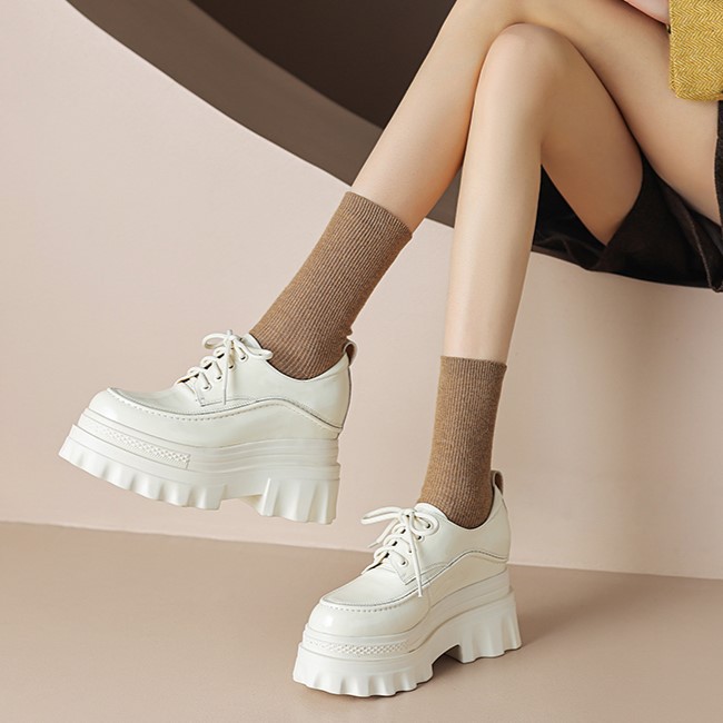 Giày loafer nữ đế xuồng cao gót 10cm, mũi tròn dây buộc, phong cách trẻ trung — màu be