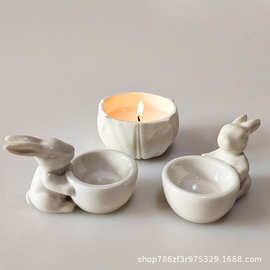 源头厂家批发陶瓷兔子蜡烛台香薰蜡烛台北欧风复活节兔子陶瓷摆件