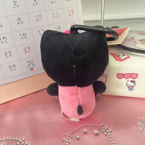 Cartoon animation blackpink same black pink love buckle overalls KT cat keychain pendant decoration wholesale