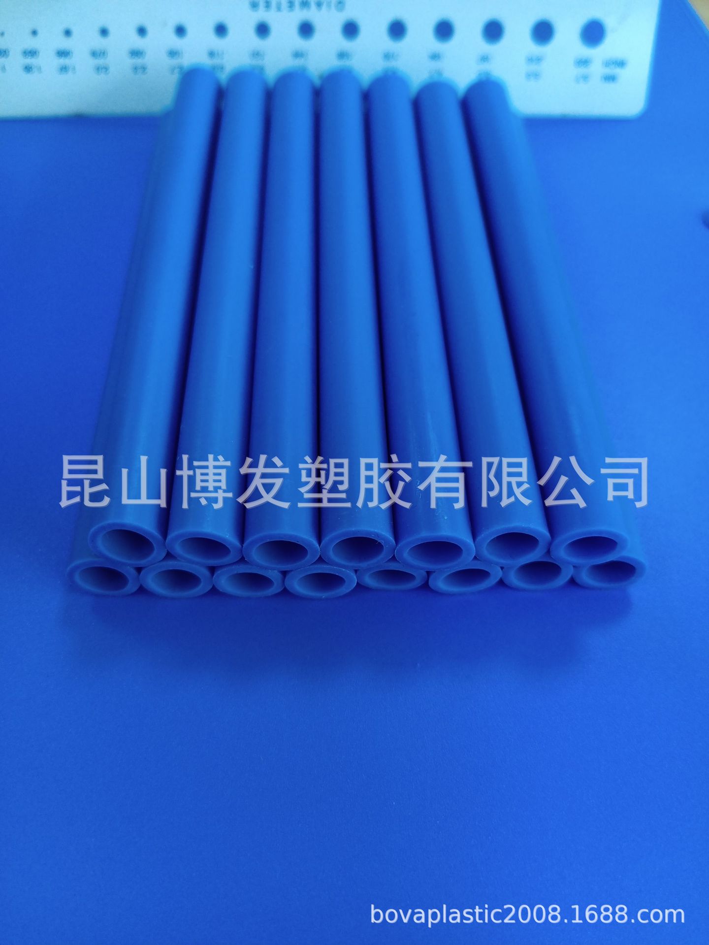 TPE单管  TPE软管  TPE管  TPE异型管  TPE双色管