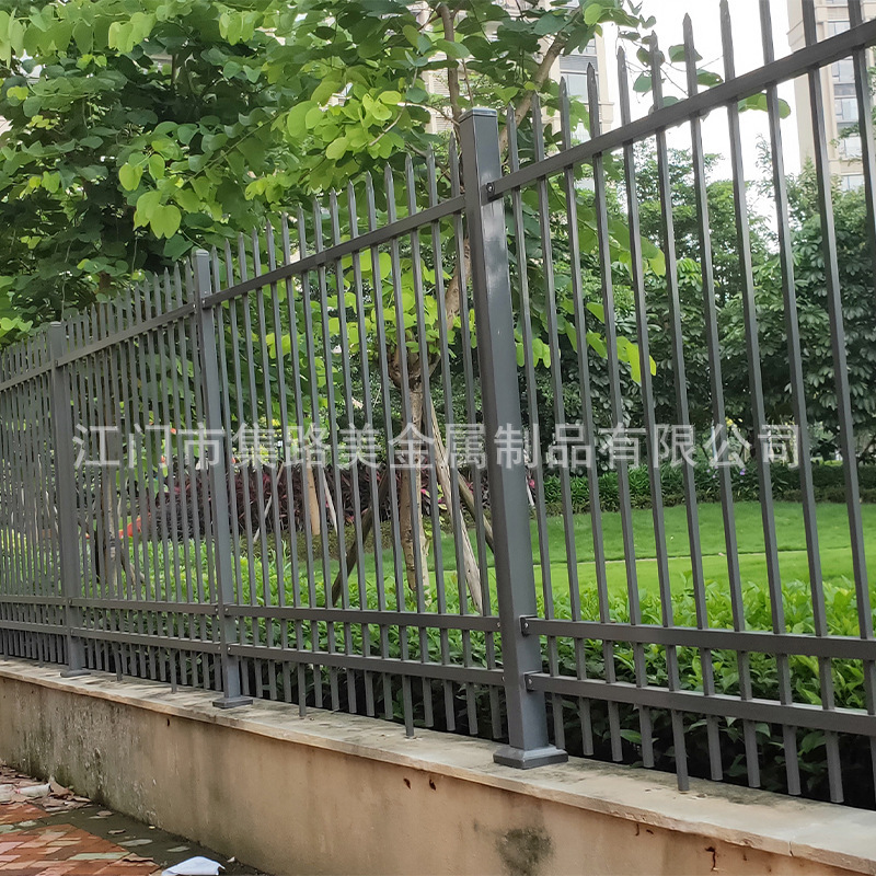 锌钢护栏户外隔离防护栏铁艺方通栅栏栏杆别墅小区学校锌钢护栏