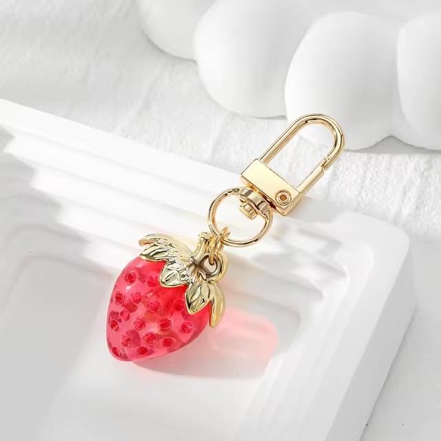 Cute, Sweet Style 1 Piece Bag Peach Cherry Keychain Alloy Resin Women's Couple Cute Sweet Keychain