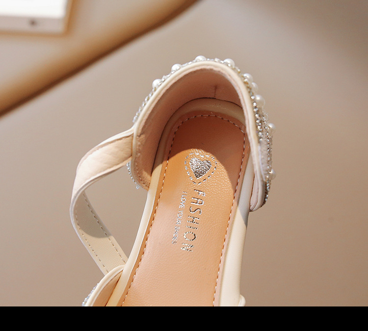 Sandali per bambini con paillettes di diamanti e acqua dolce principessa Baotou 2023 nuove scarpe estive in pelle per bambina_voghion.com