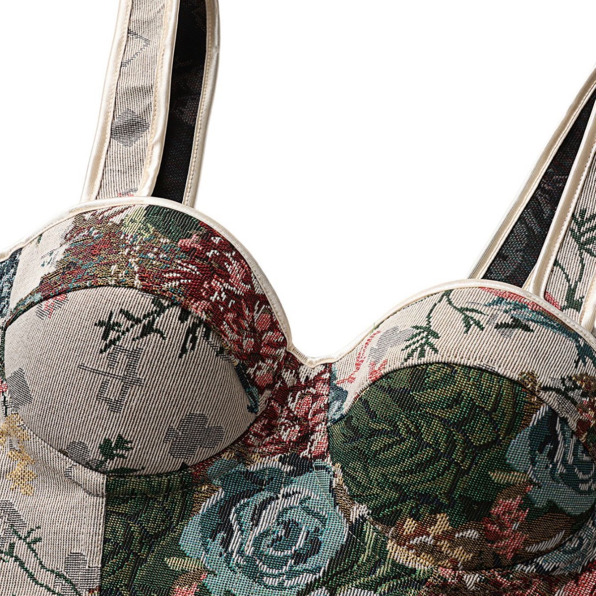 Nuevo vestido de plástico de color correa de hombro ajustable damas pechos se reúnen camisa delgada con copa corsé