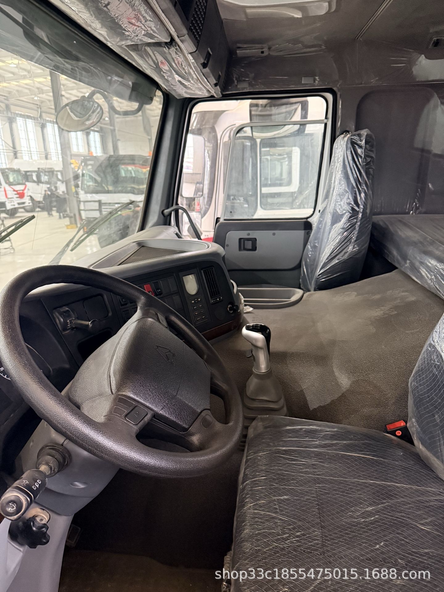 Export Heavy Duty Howo6X4 Dump Truck Euro Ii Emission Mining Slag Engineering Tipper Truck