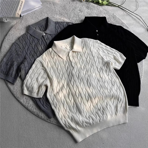 New Spring/Summer Polo-Neck Short-Sleeve Cable-Knit Sweater: Retro Textured, Lightly Matured Style in Sophisticated Black with Simple Ribbed Design