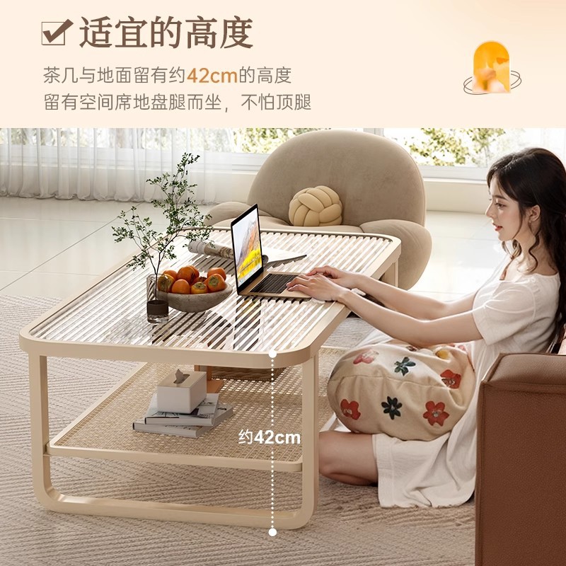 Mesa de té sala de estar doméstica 2025 nuevo lujo ligero de alta sensación de mesa de casa pequeña mesa de vidrio templado crema mesa de té