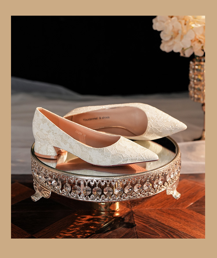 3333G Scarpe da donna con tacco basso, in raso, a punta, rosse, comode ed eleganti, per damigelle d'onore e feste_voghion.com